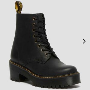 Dr Martens Shriver Hi boots